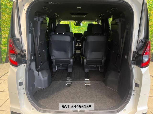 Toyota NOAH 2022-03 7962423-10
