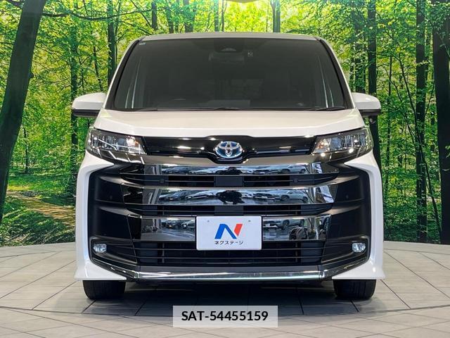 Toyota NOAH 2022-03 7962423-14