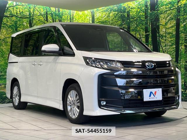 Toyota NOAH 2022-03 7962423-16