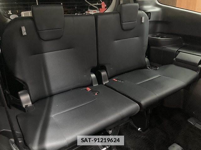 Toyota NOAH 2023-06 7963104-12