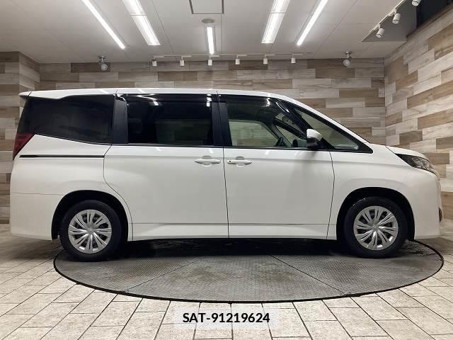 Toyota NOAH 2023-06 7963104-16