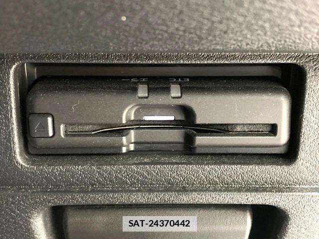 Nissan NOTE 2021-10 7959788-6