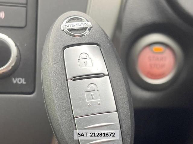Nissan NOTE 2016-09 7959880-6