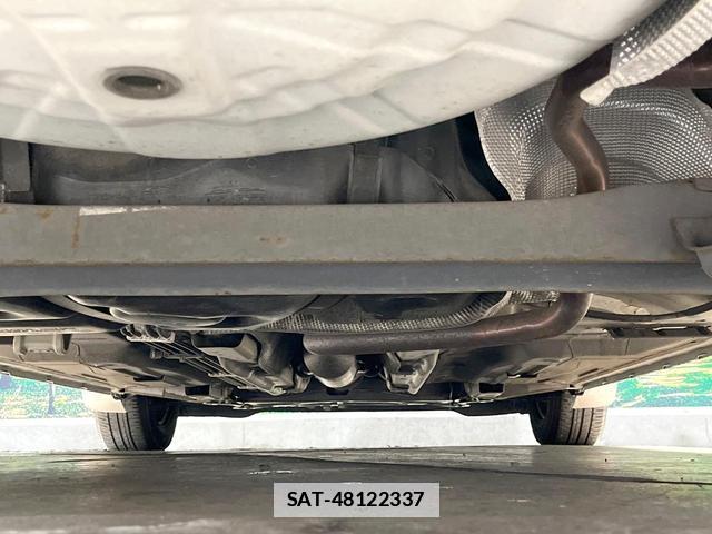 Nissan NOTE 2012-09 7960121-14