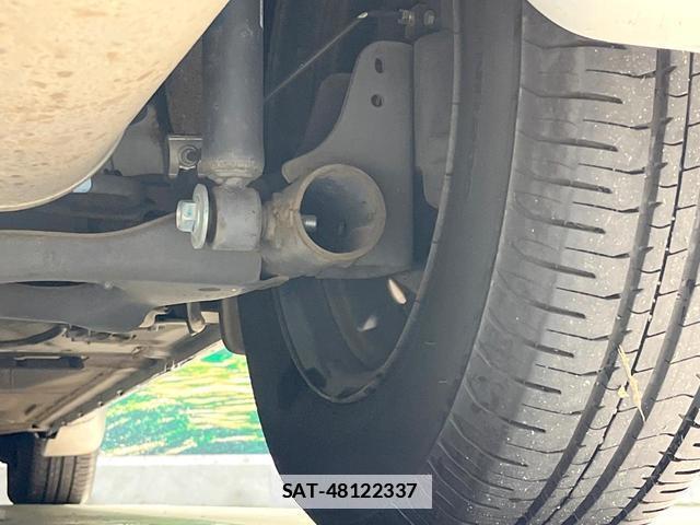 Nissan NOTE 2012-09 7960121-15