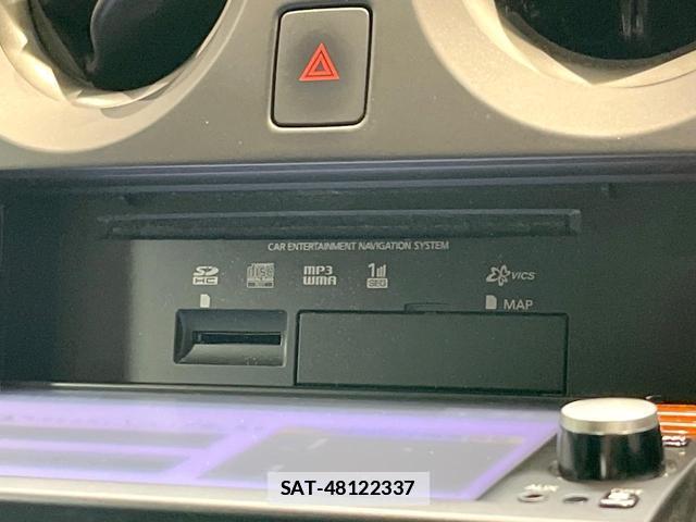 Nissan NOTE 2012-09 7960121-4