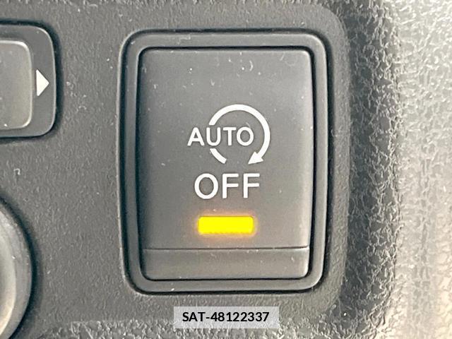 Nissan NOTE 2012-09 7960121-5
