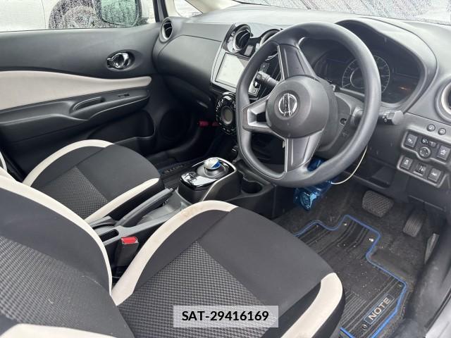Nissan NOTE 2019-05 7961191-8