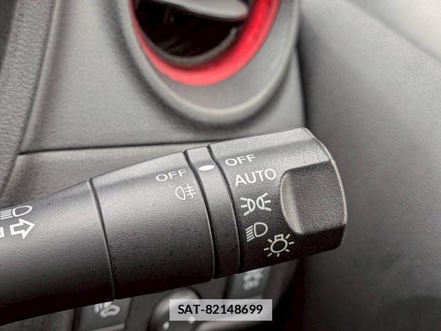Nissan NOTE 2017-10 7961262-6