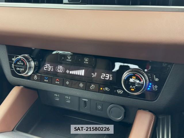 Mitsubishi OUTLANDER PHEV 2024-10 7961726-13