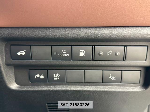Mitsubishi OUTLANDER PHEV 2024-10 7961726-9