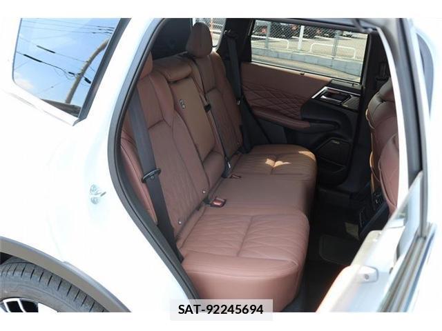 Mitsubishi OUTLANDER PHEV 2025-07 7961926-15
