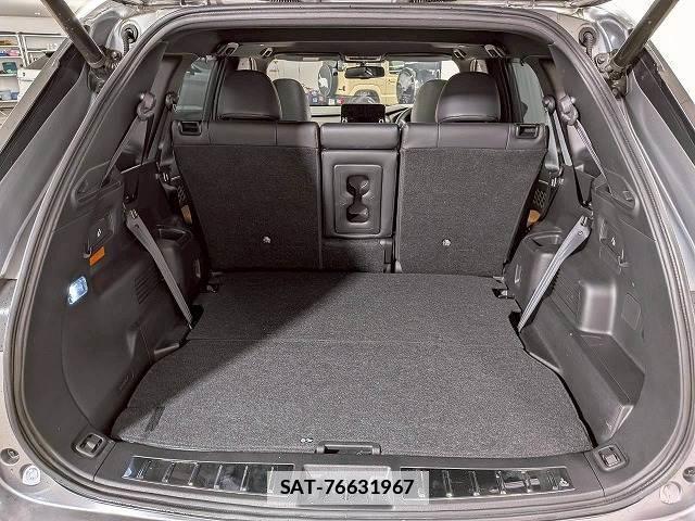 Mitsubishi OUTLANDER PHEV 2022-03 7963047-12