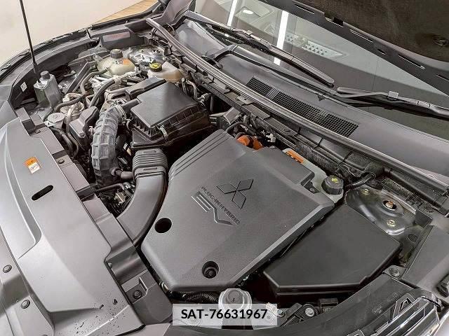 Mitsubishi OUTLANDER PHEV 2022-03 7963047-17
