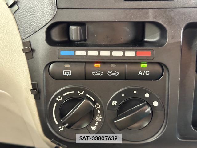 Suzuki PALETTE 2012-01 7960242-4