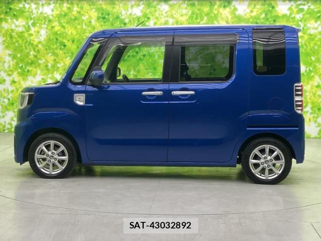 Toyota Pixis Mega 2019-06 7962904-1
