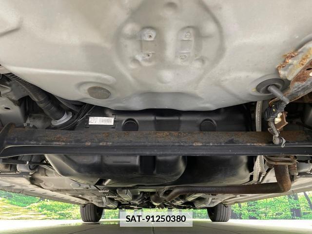 Toyota PORTE 2017-01 7959958-18