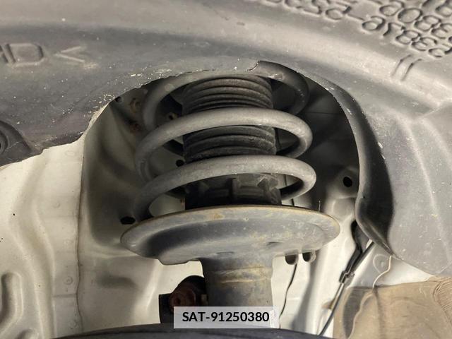 Toyota PORTE 2017-01 7959958-19