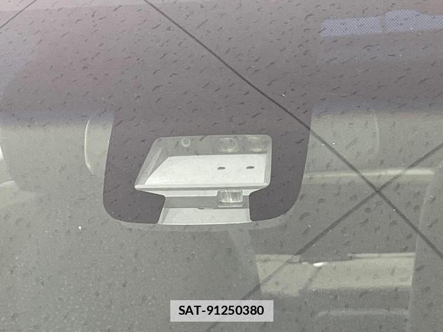 Toyota PORTE 2017-01 7959958-2