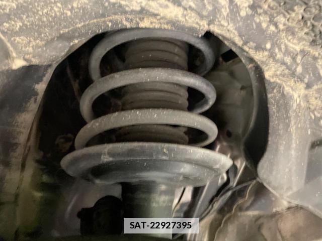 Toyota PORTE 2014-02 7959960-19
