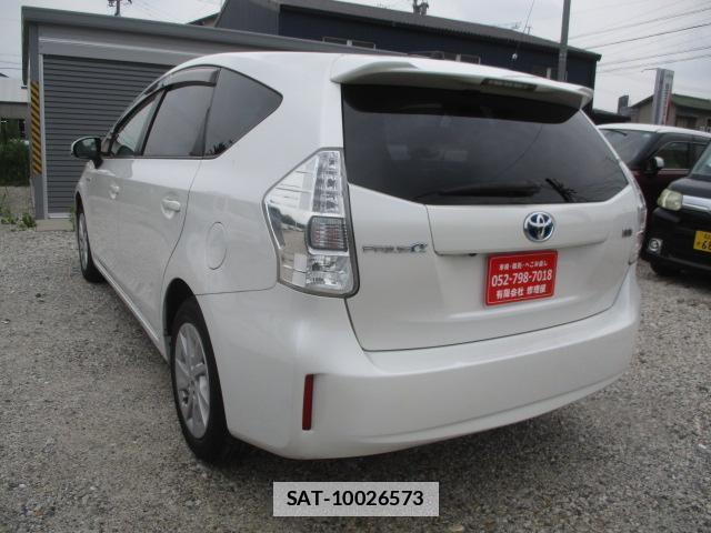 Toyota PRIUS ALPHA 2014-09 7959854-11