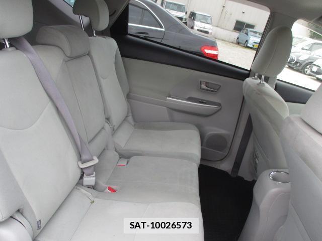 Toyota PRIUS ALPHA 2014-09 7959854-9