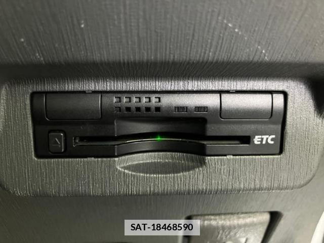 Toyota PRIUS ALPHA 2014-03 7959885-12