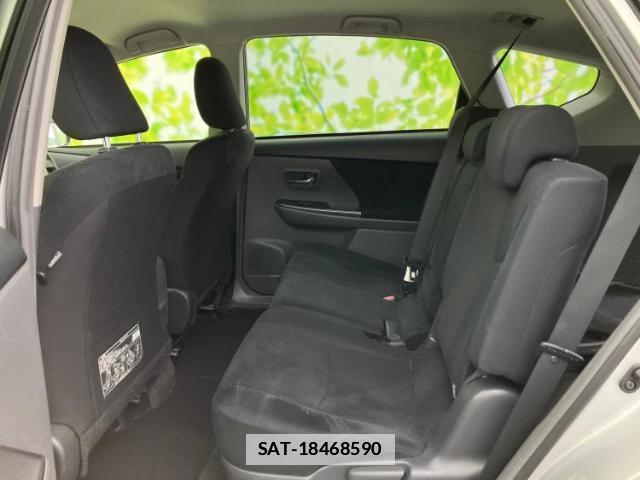 Toyota PRIUS ALPHA 2014-03 7959885-5