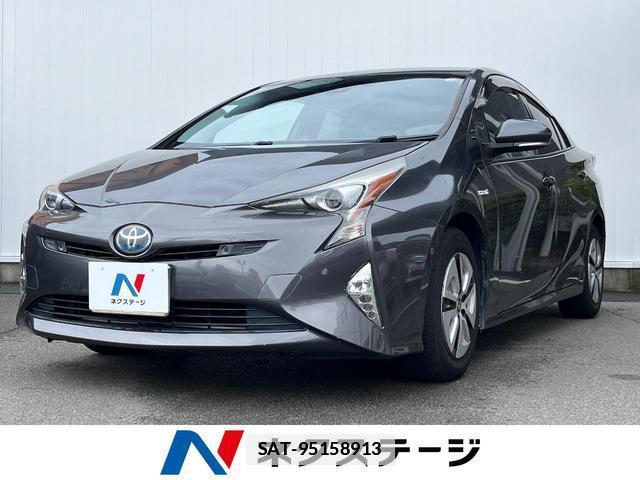 Toyota PRIUS 2016-08 7959636-0
