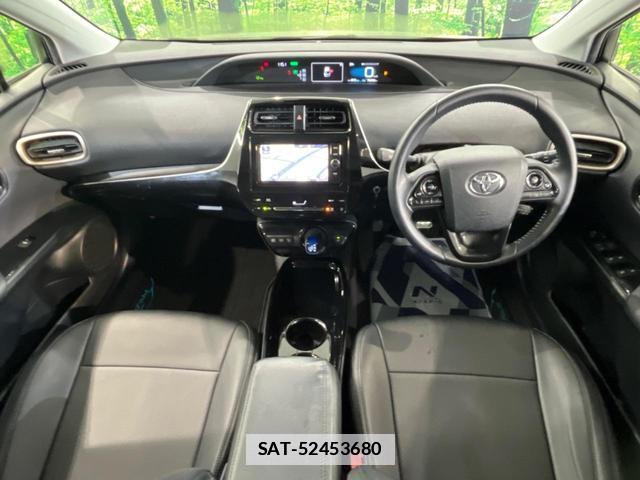 Toyota PRIUS 2018-03 7959720-1