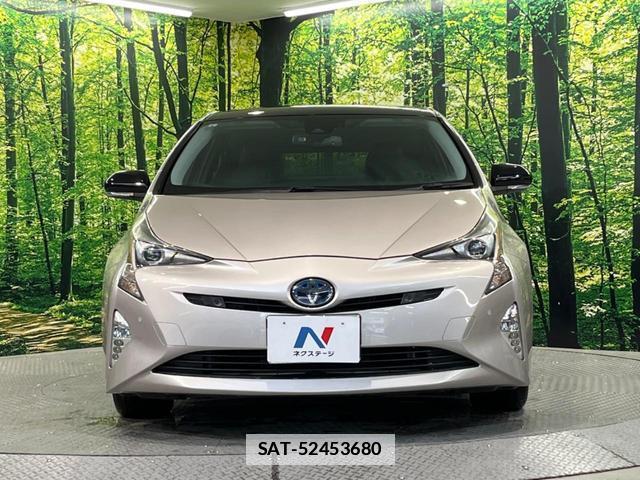 Toyota PRIUS 2018-03 7959720-13