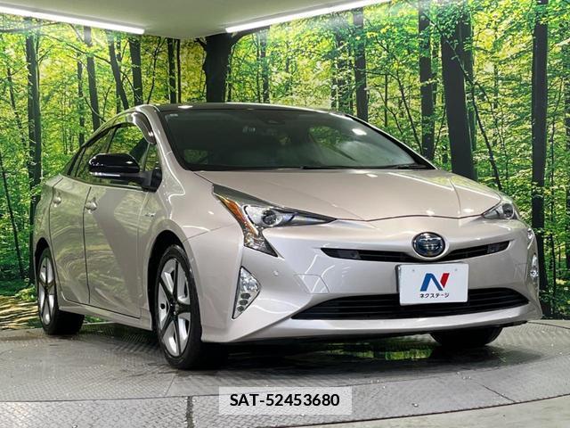 Toyota PRIUS 2018-03 7959720-15