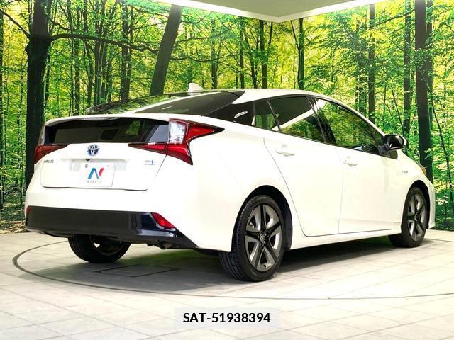 Toyota PRIUS 2019-09 7959772-16