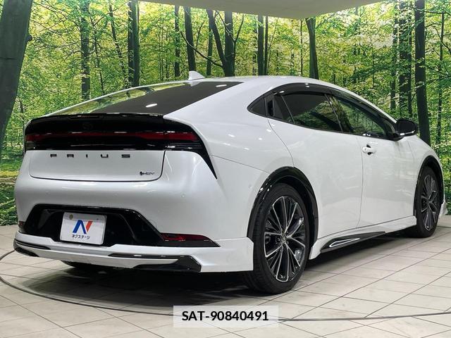 Toyota PRIUS 2023-09 7959959-15