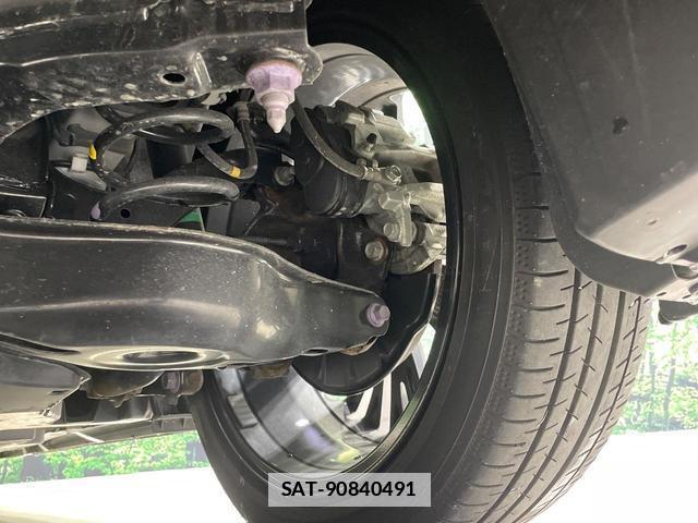 Toyota PRIUS 2023-09 7959959-19