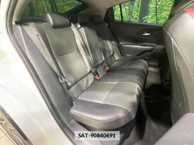 Toyota PRIUS 2023-09 7959959-7