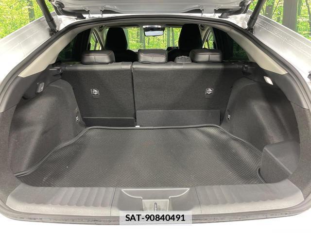 Toyota PRIUS 2023-09 7959959-8