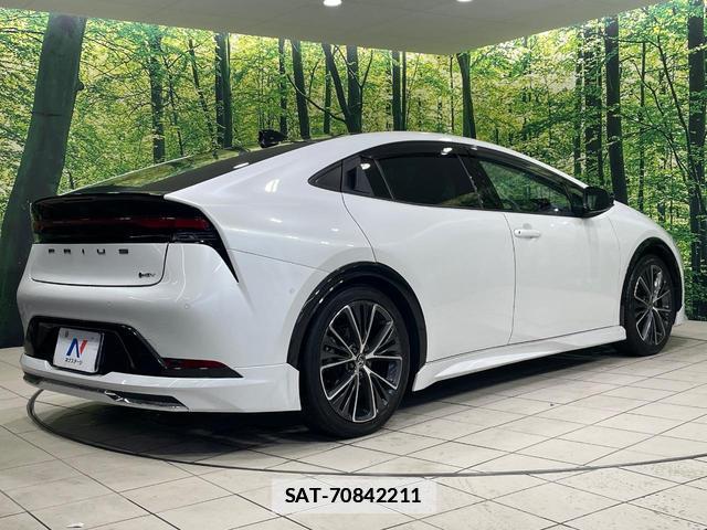 Toyota PRIUS 2023-10 7959962-16