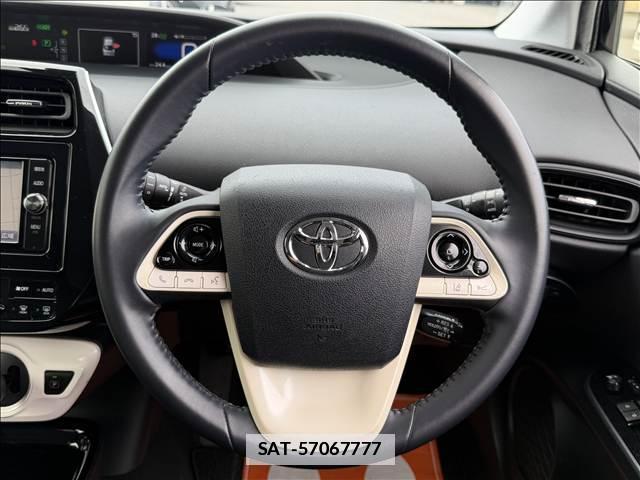 Toyota PRIUS 2018-03 7959995-12