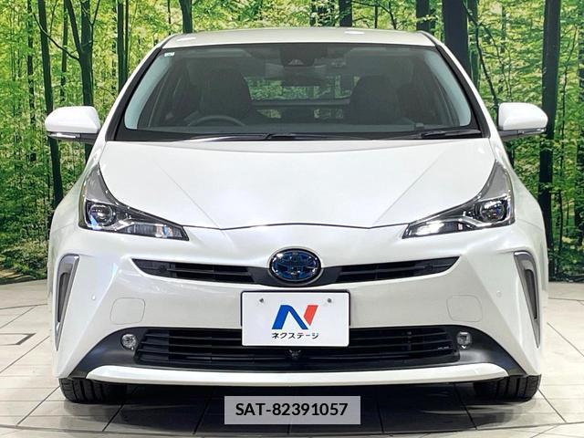 Toyota PRIUS 2019-08 7960028-13