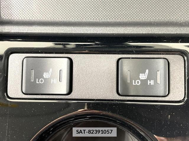 Toyota PRIUS 2019-08 7960028-5