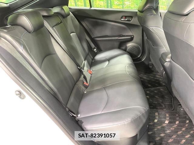 Toyota PRIUS 2019-08 7960028-8