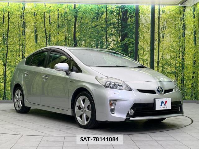Toyota PRIUS 2013-07 7960097-15