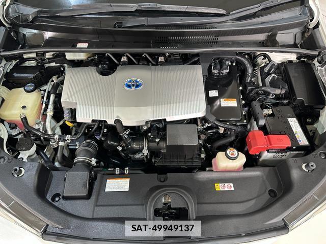 Toyota PRIUS 2018-09 7960197-18