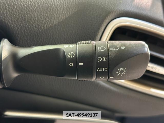Toyota PRIUS 2018-09 7960197-8