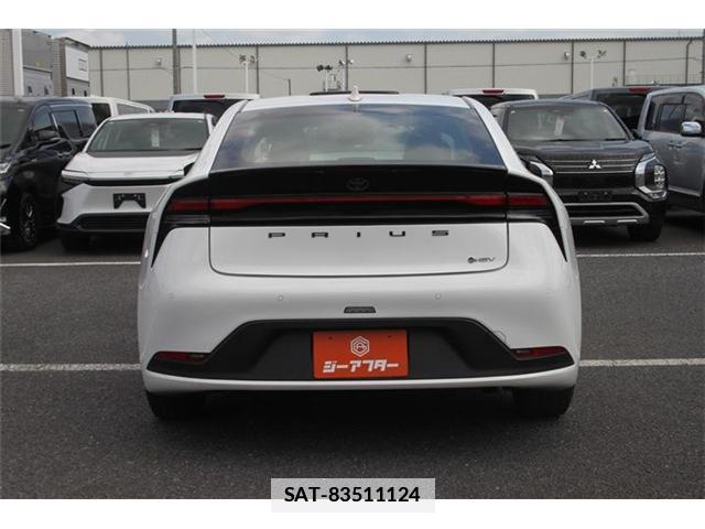 Toyota PRIUS 2025-03 7960416-9