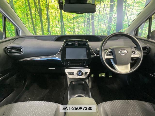 Toyota PRIUS 2017-01 7960505-1