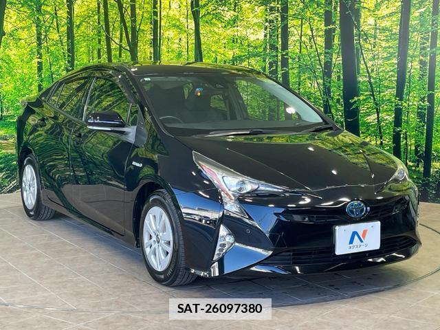 Toyota PRIUS 2017-01 7960505-16