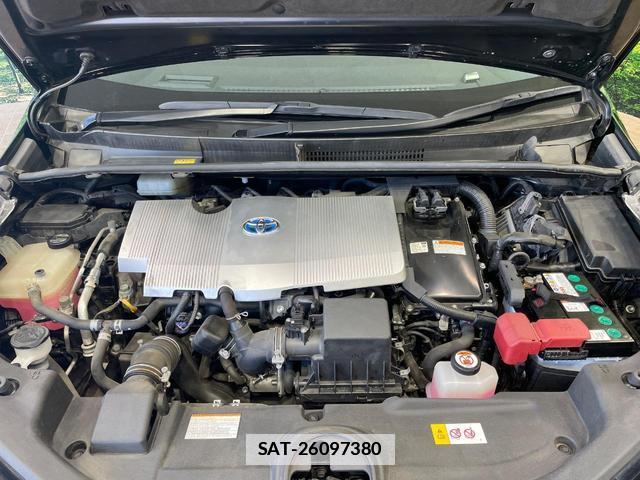 Toyota PRIUS 2017-01 7960505-18