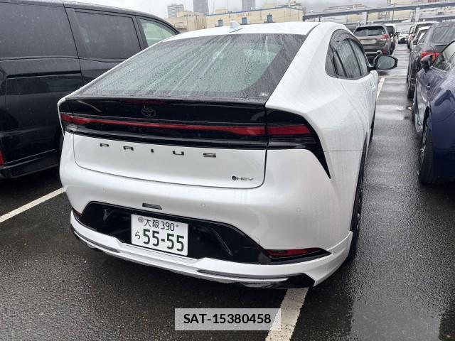 Toyota PRIUS 2023-07 7961190-6